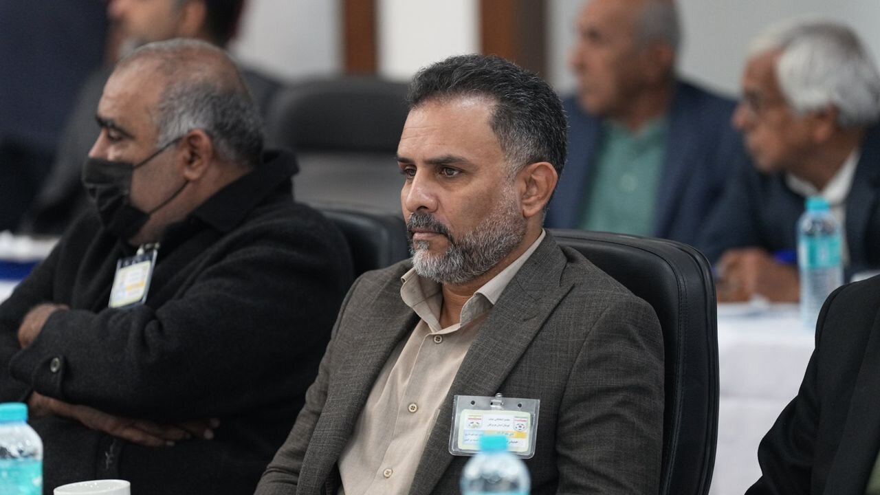 با برگزاری مجمع ؛ مهدی دسینه رییس هیئت فوتبال هرمزگان شد