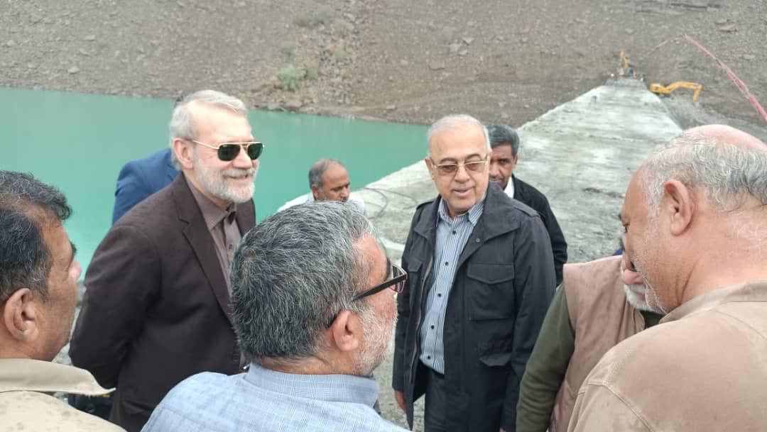 بازدید مشاور مقام معظم رهبری و استاندار هرمزگان از بزرگترین نخلستان مجول جهان در بشاگرد