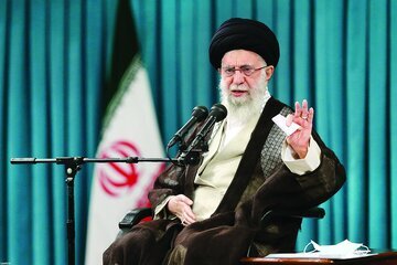 پیام رهبر انقلاب خطاب به مردم ایران: رژیم صهیونی باید منتظر مجازاتی سخت باشد/ رژیم با این جنایت، برای خود سرنوشت تلخ و دردناکی تدارک دید پیام رهبر انقلاب خطاب به مردم ایران: رژیم صهیونی باید منتظر مجازاتی سخت باشد/ رژیم با این جنایت، برای خود سرنوشت تلخ و دردناکی تدارک دید